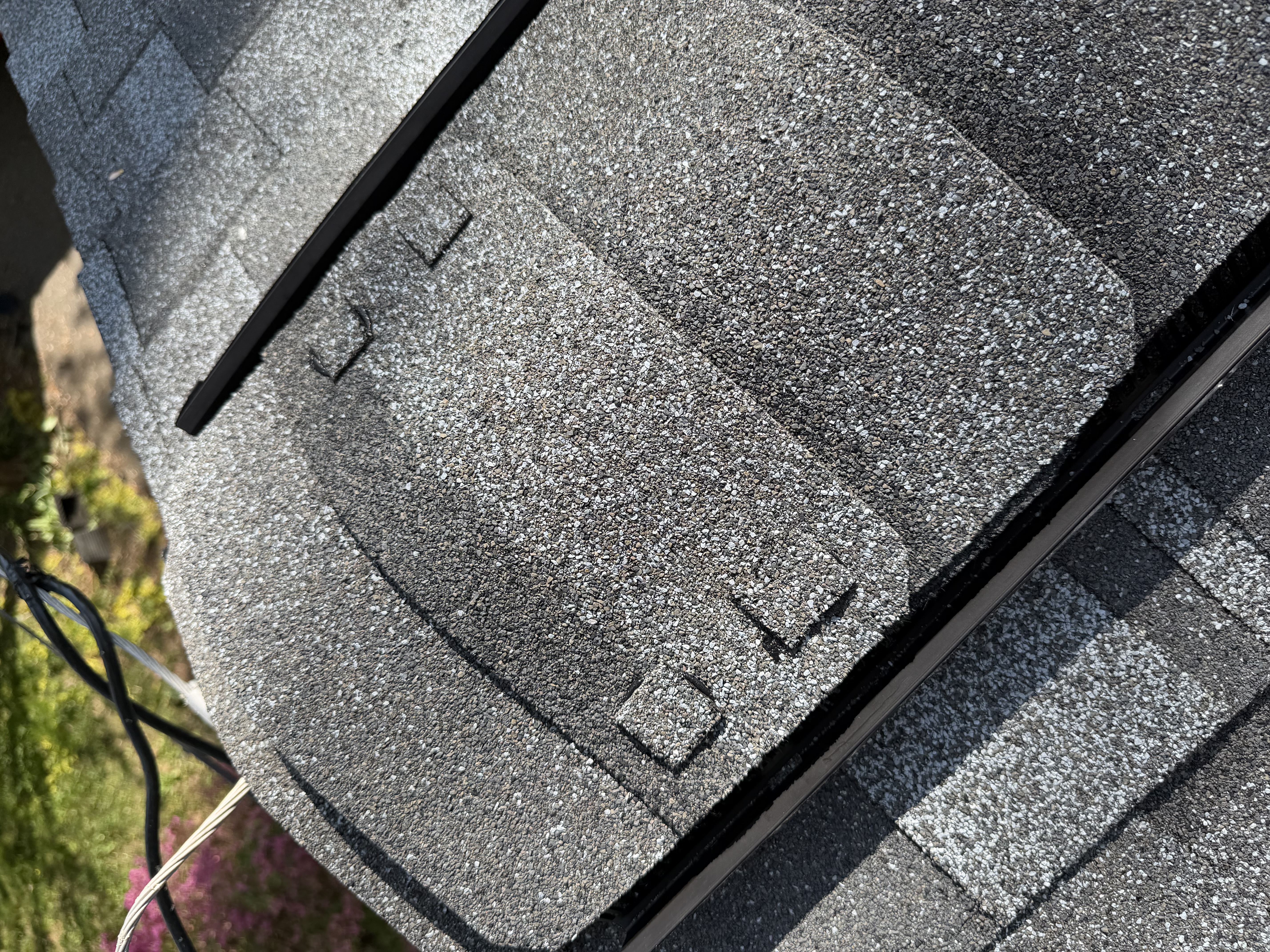 ridge cap with shingle nail cap covers